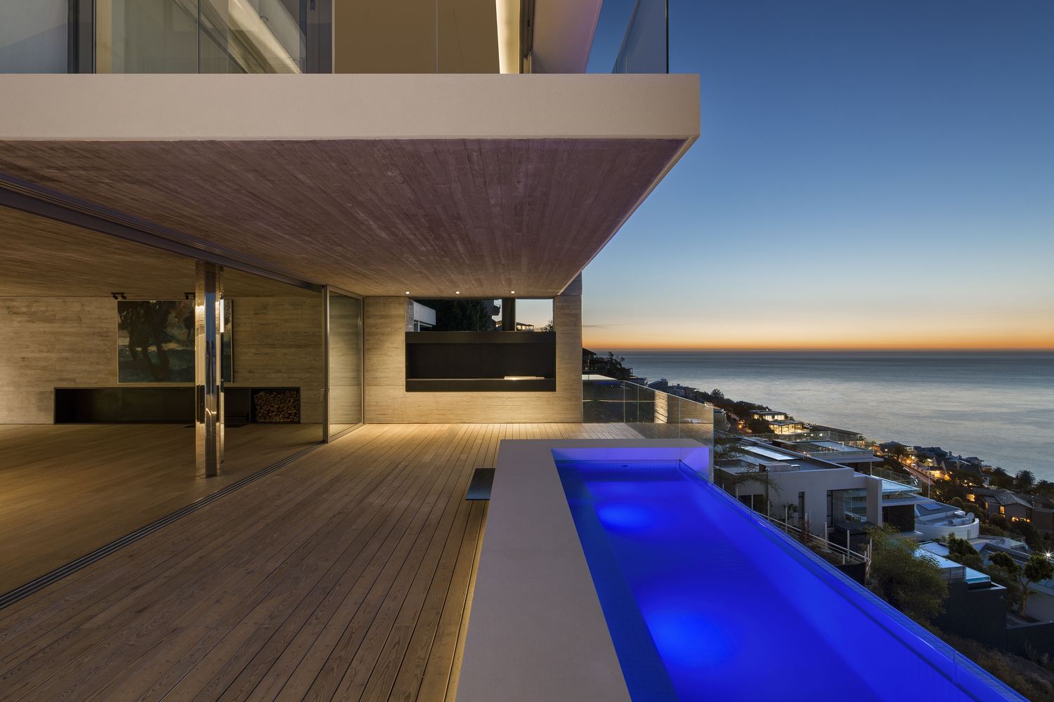 Minimalist concrete and glass residence on Ocean View Drive